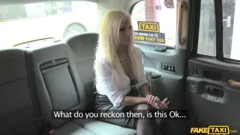 Hot Estate Agent Gets Creampied
